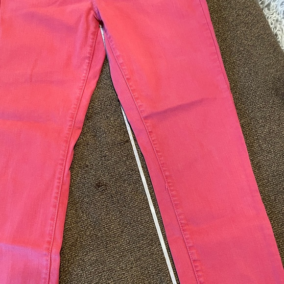 JUST BLACK Slim Straight Capri Jean - 4 - Picture 11 of 14